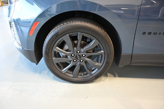 Used 2024 Chevrolet Equinox RS FWD image 30