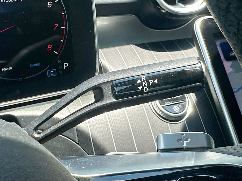 Certified 2025 Mercedes-Benz C 300 Sedan image 17