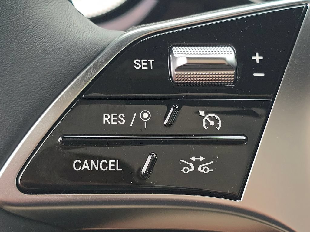 New 2027 Mercedes-Benz CLA 220 image 31