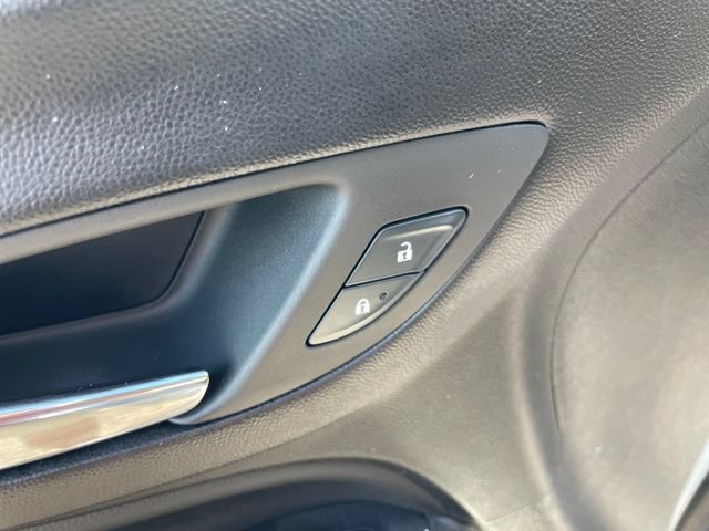 Used 2020 Chevrolet Equinox LT FWD image 11