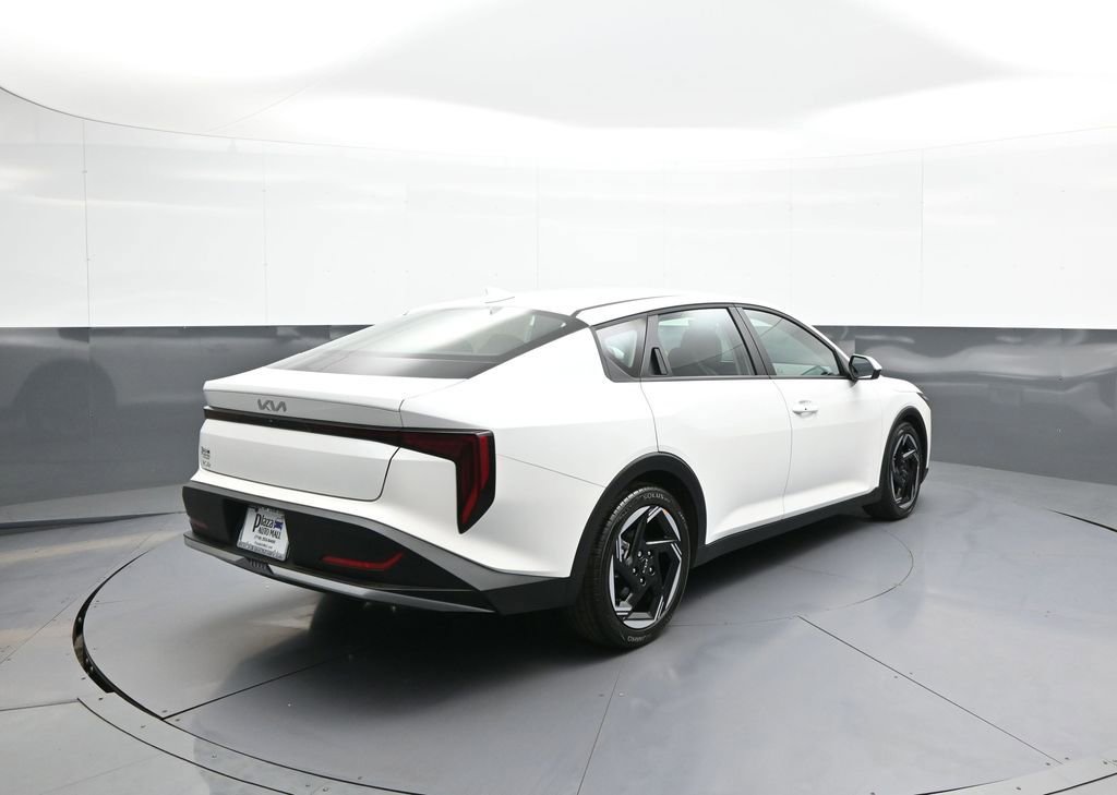 Certified 2025 Kia K4 EX FWD image 6