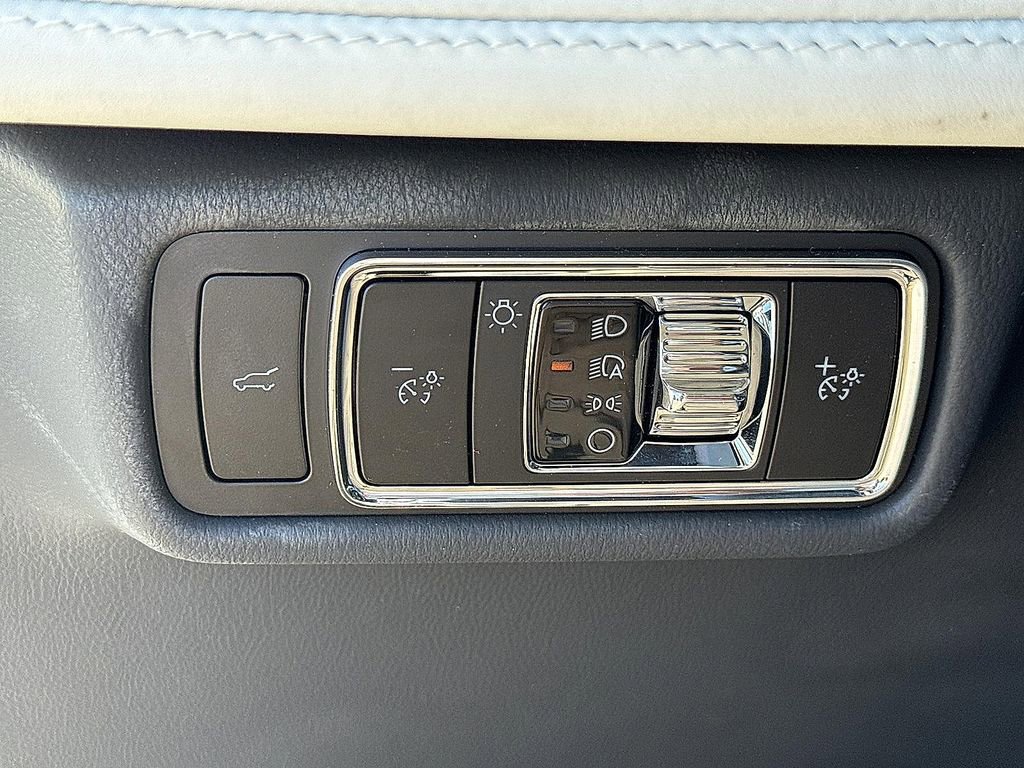 New 2026 Lincoln Aviator Black Label w/ Black Label Special Edition AWD/4WD image 15