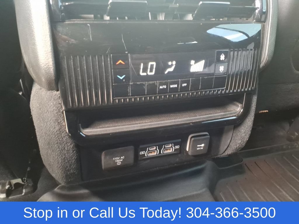 Used 2022 Jeep Wagoneer Series I AWD/4WD image 20