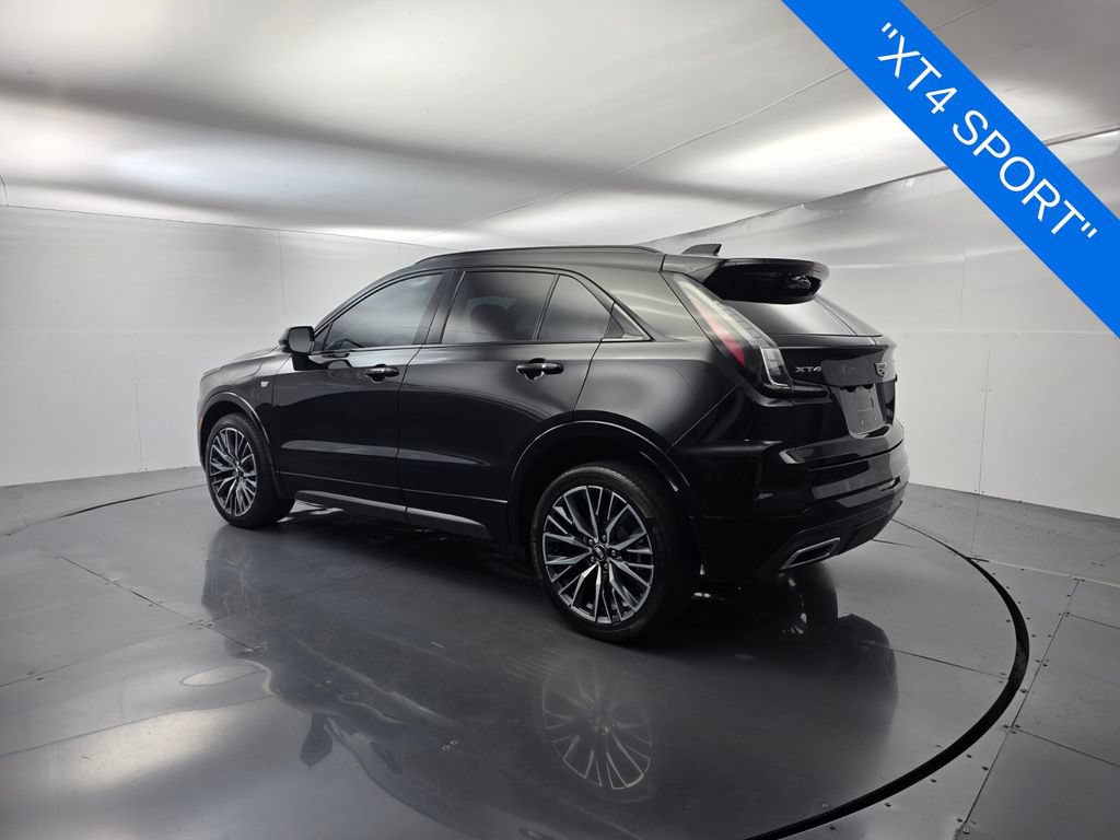 Used 2024 Cadillac XT4 Sport FWD image 6