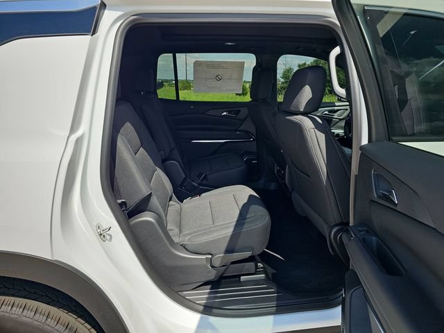 New 2026 Chevrolet Traverse LT w/ Enhanced Driving Package FWD image 27