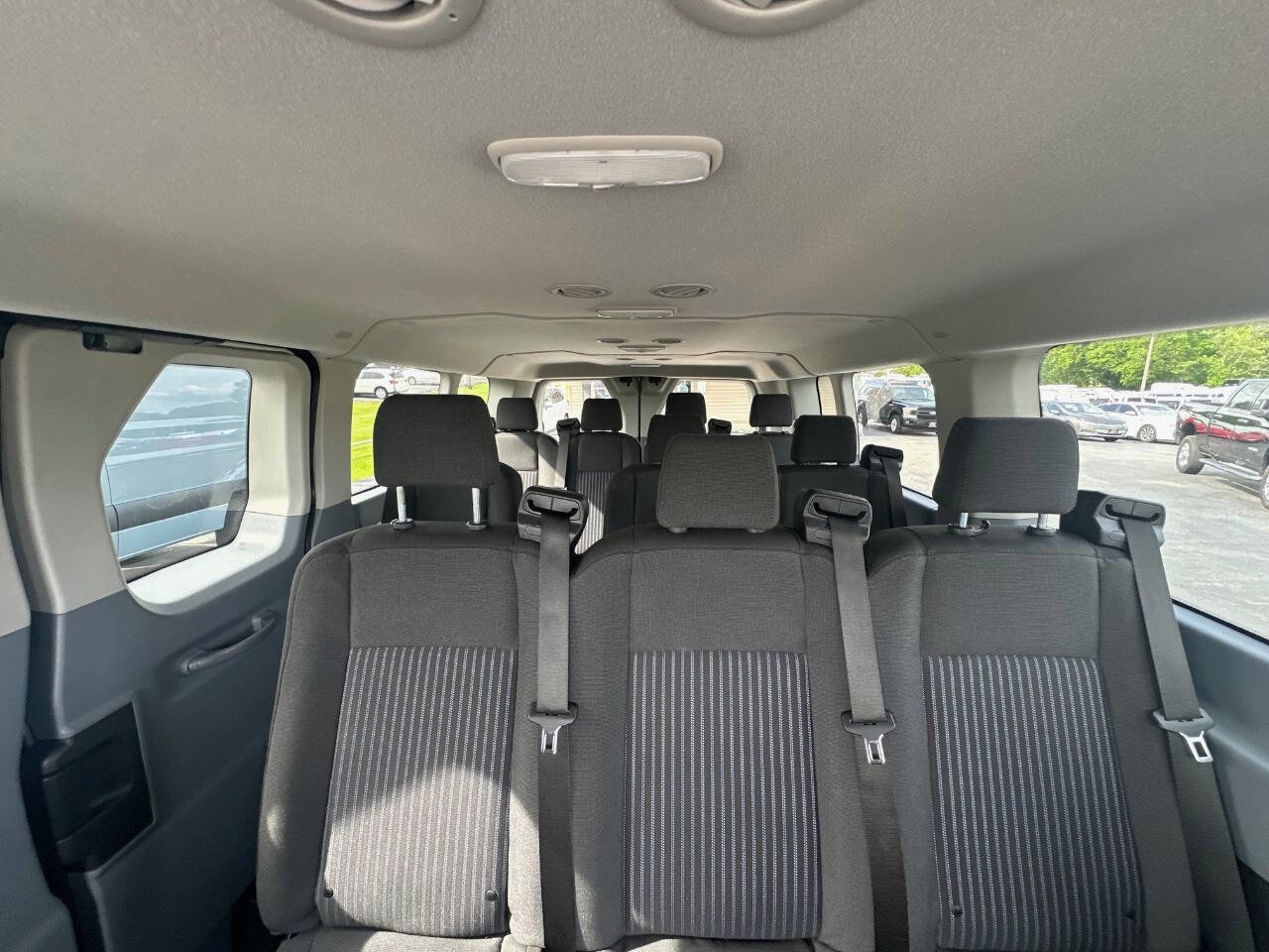 Used 2018 Ford Transit 350 XL RWD image 17