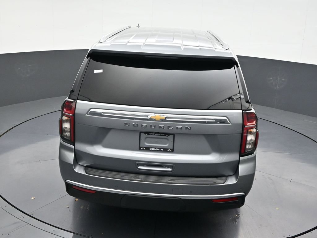 Used 2023 Chevrolet Suburban LS image 19