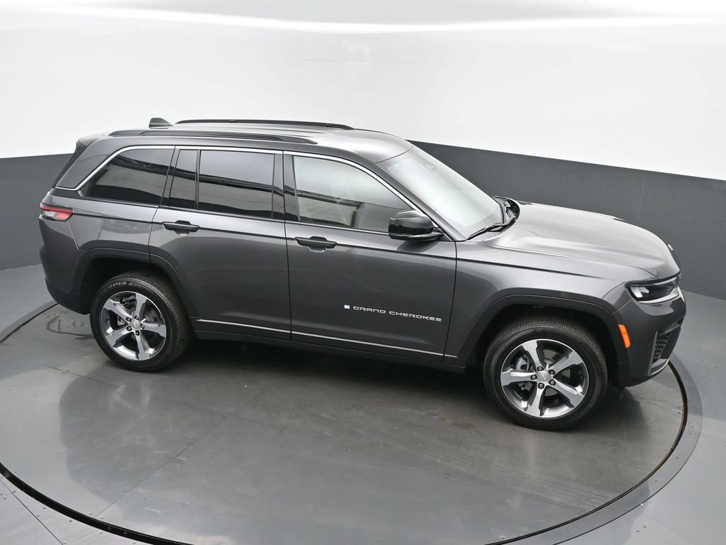 New 2026 Jeep Grand Cherokee Limited image 44