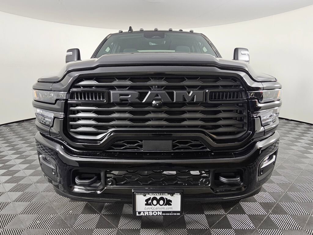 New 2026 RAM 2500 Big Horn AWD/4WD image 9