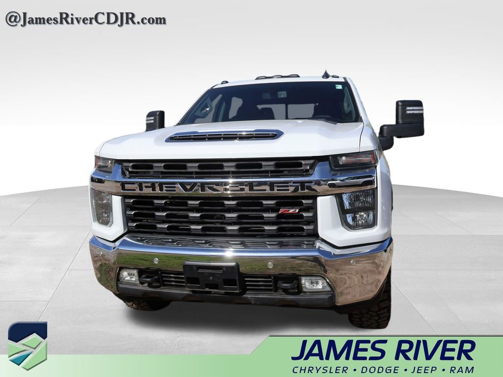 Used 2020 Chevrolet Silverado 2500 LT w/ Texas Edition AWD/4WD image 2