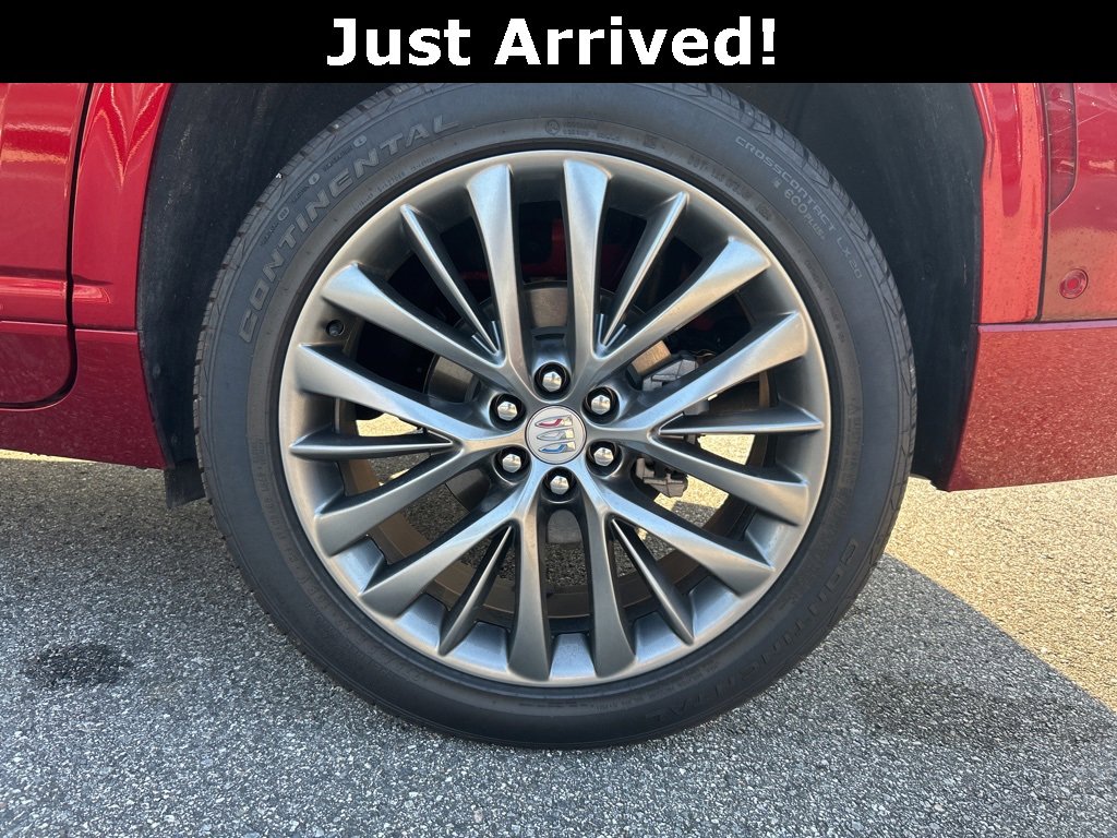 Used 2025 Buick Enclave Avenir w/ Super Cruise Package image 5