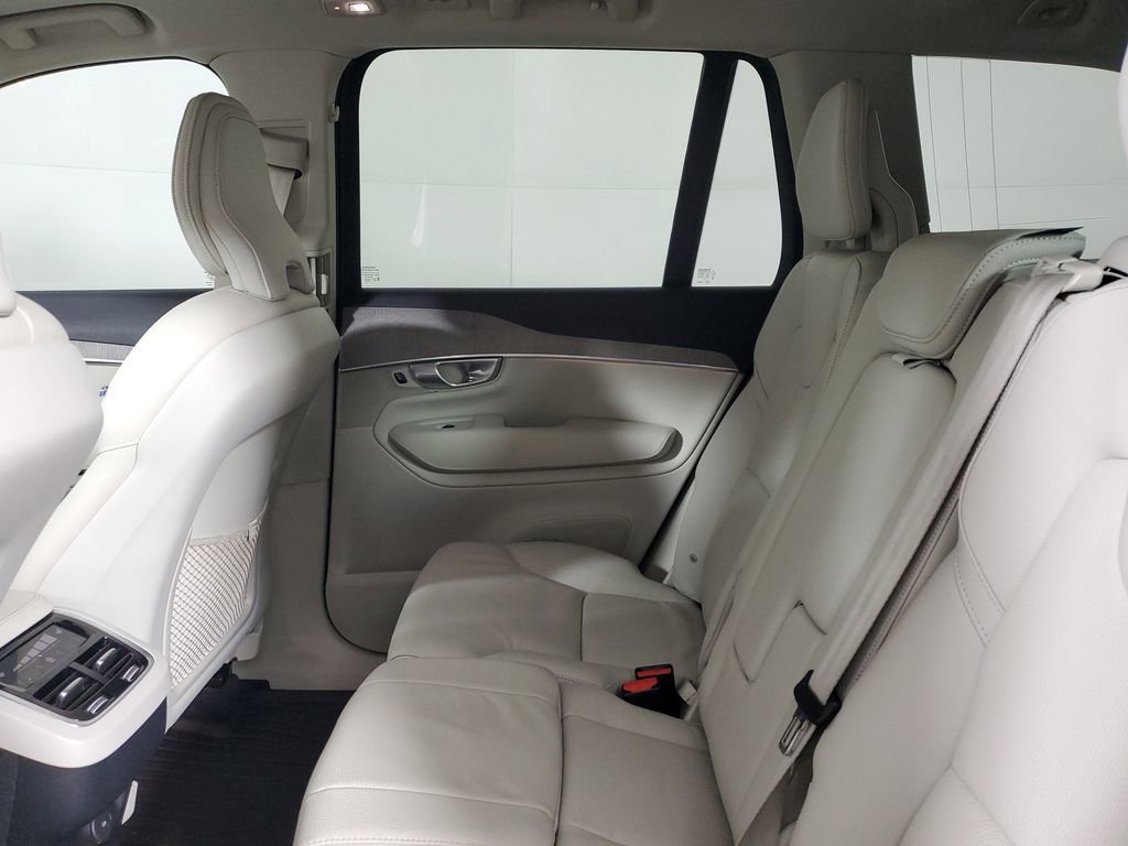 Certified 2024 Volvo XC90 B5 Plus w/ Protection Package Premier image 14