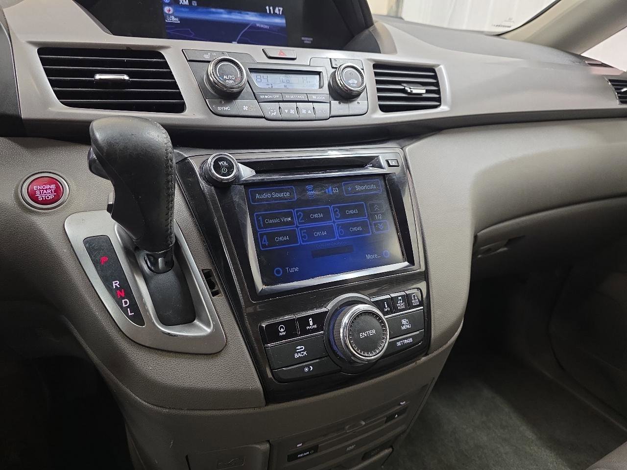 Used 2016 Honda Odyssey Touring Elite image 46