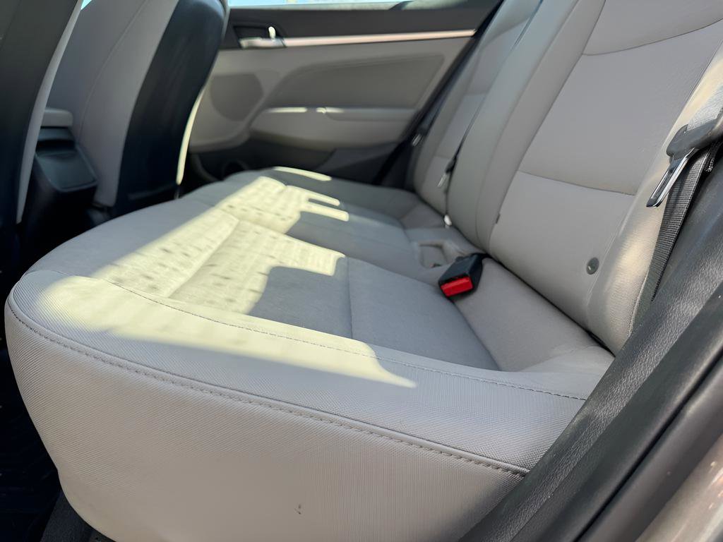 Used 2018 Hyundai Elantra SEL image 14