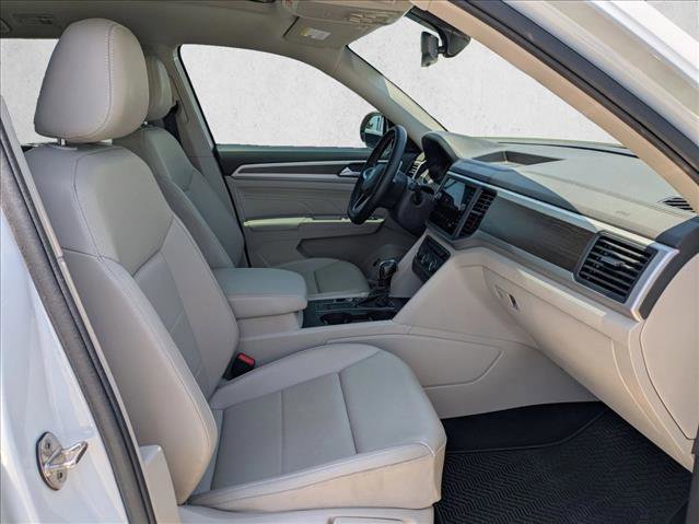 Used 2021 Volkswagen Atlas SE w/ Panoramic Sunroof Package FWD image 21