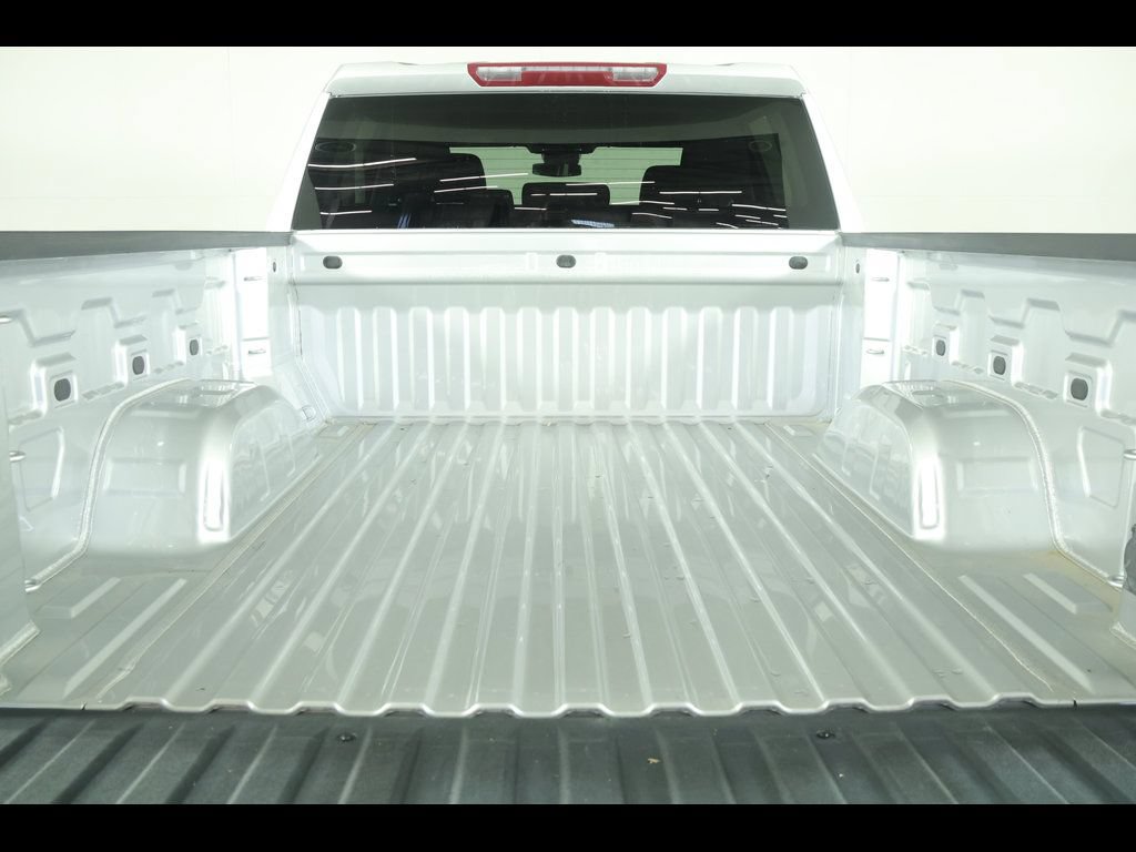 Used 2022 Chevrolet Silverado 1500 Custom AWD/4WD image 20