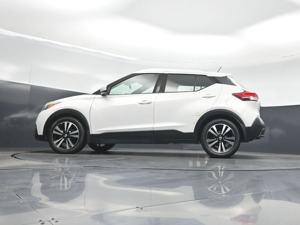 Used 2020 Nissan Kicks SV FWD image 8