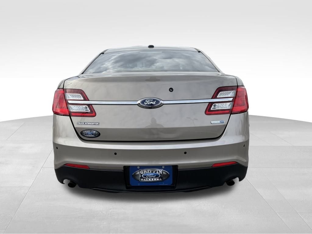 Used 2017 Ford Taurus Base image 5