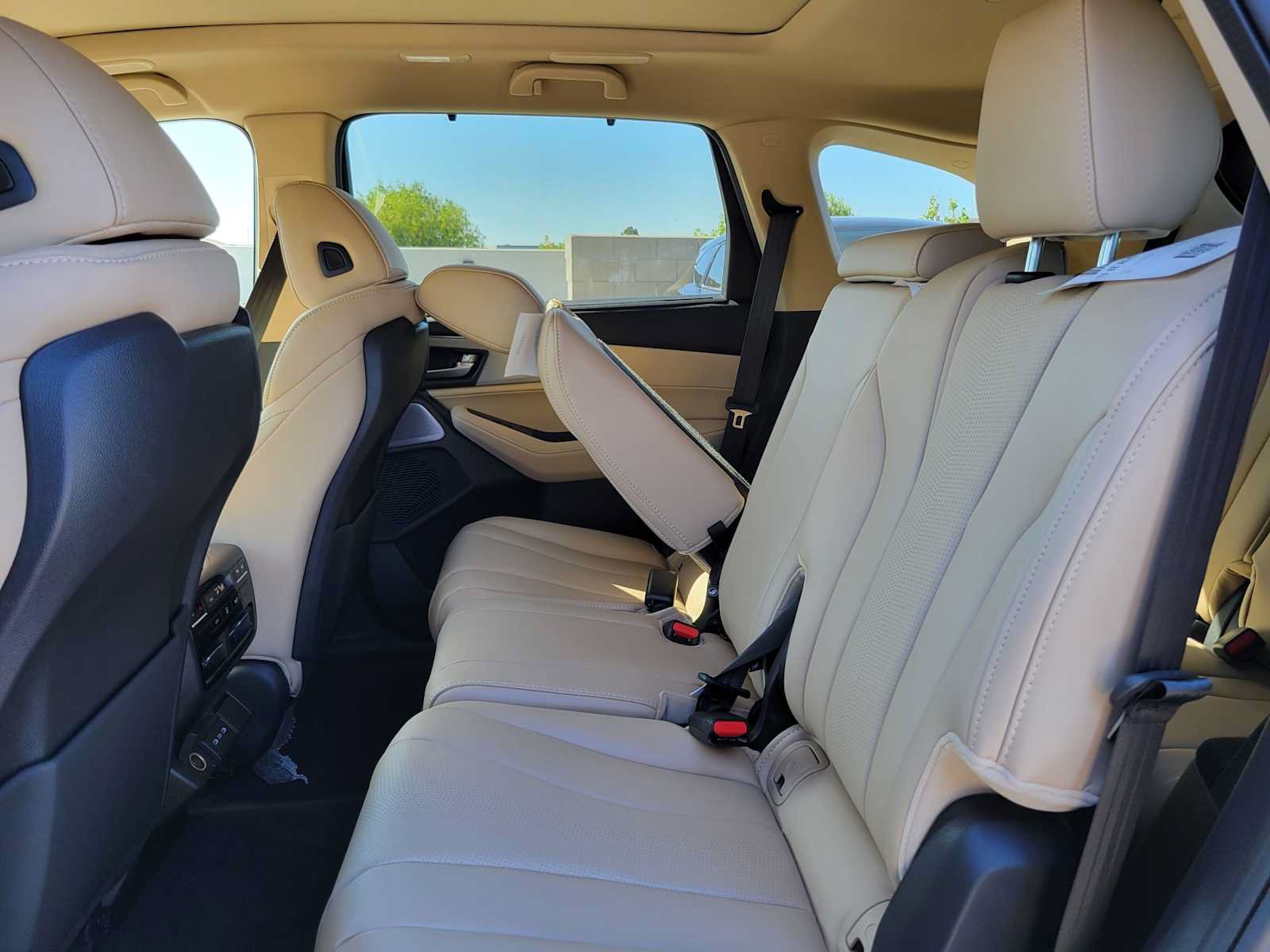 New 2026 Acura MDX w/ Technology Package FWD image 19