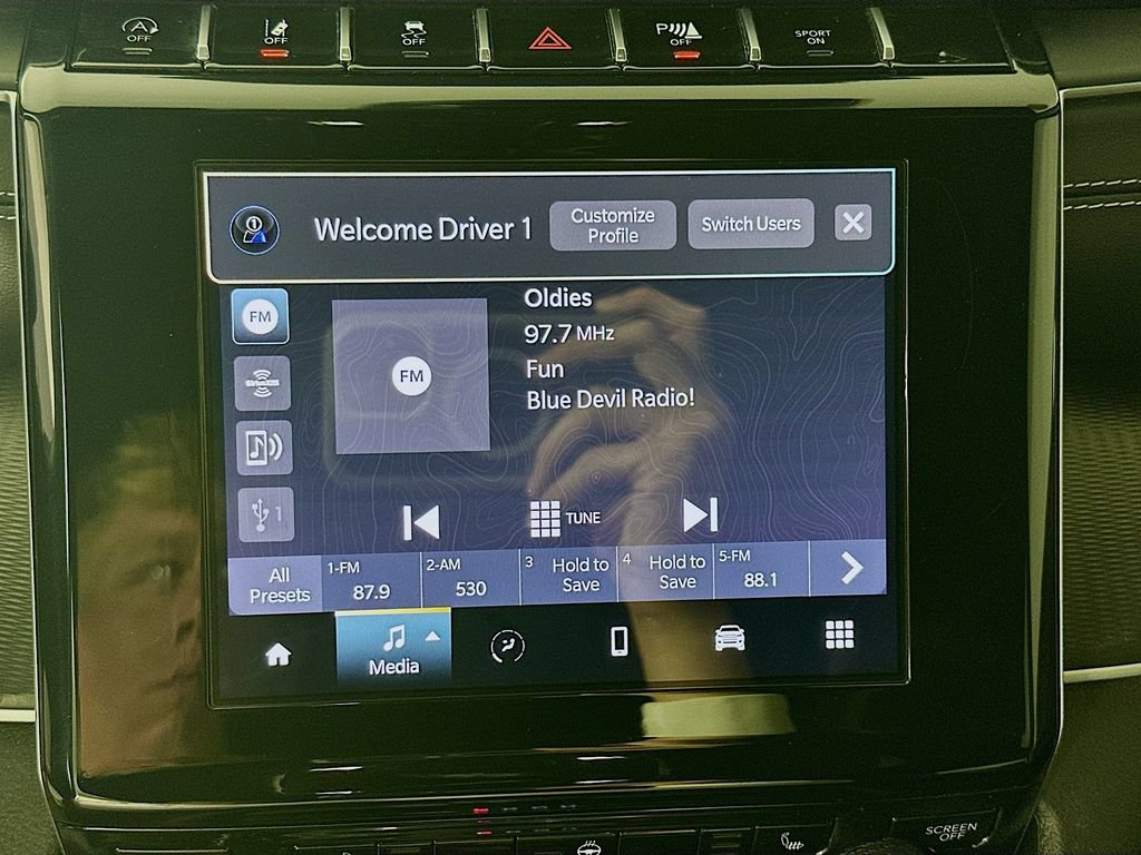 Certified 2024 Jeep Grand Cherokee Altitude AWD/4WD image 24