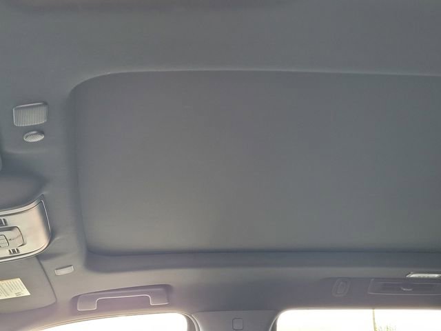 Used 2021 GMC Yukon Denali w/ LPO, Illumination Package image 14