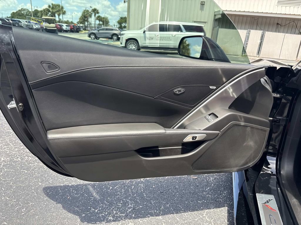Used 2019 Chevrolet Corvette Stingray Coupe w/ Carbon Flash Badge Package RWD image 12