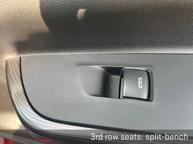 Used 2023 GMC Acadia SLT FWD image 41