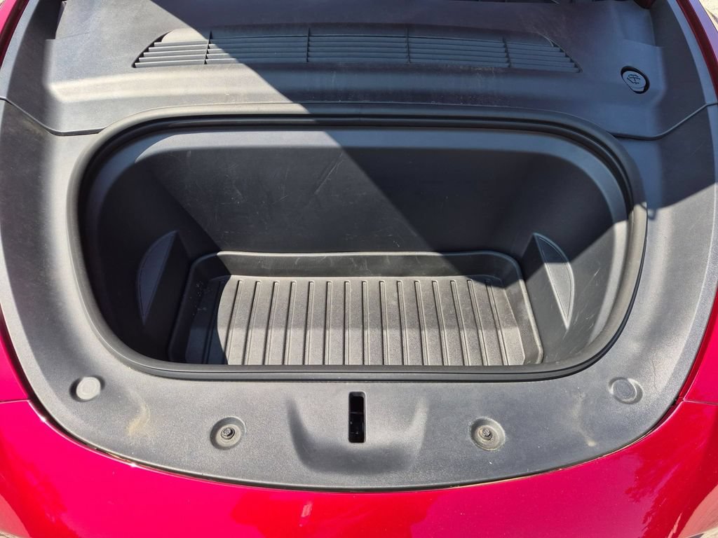 Used 2024 Tesla Model Y Performance AWD/4WD image 30