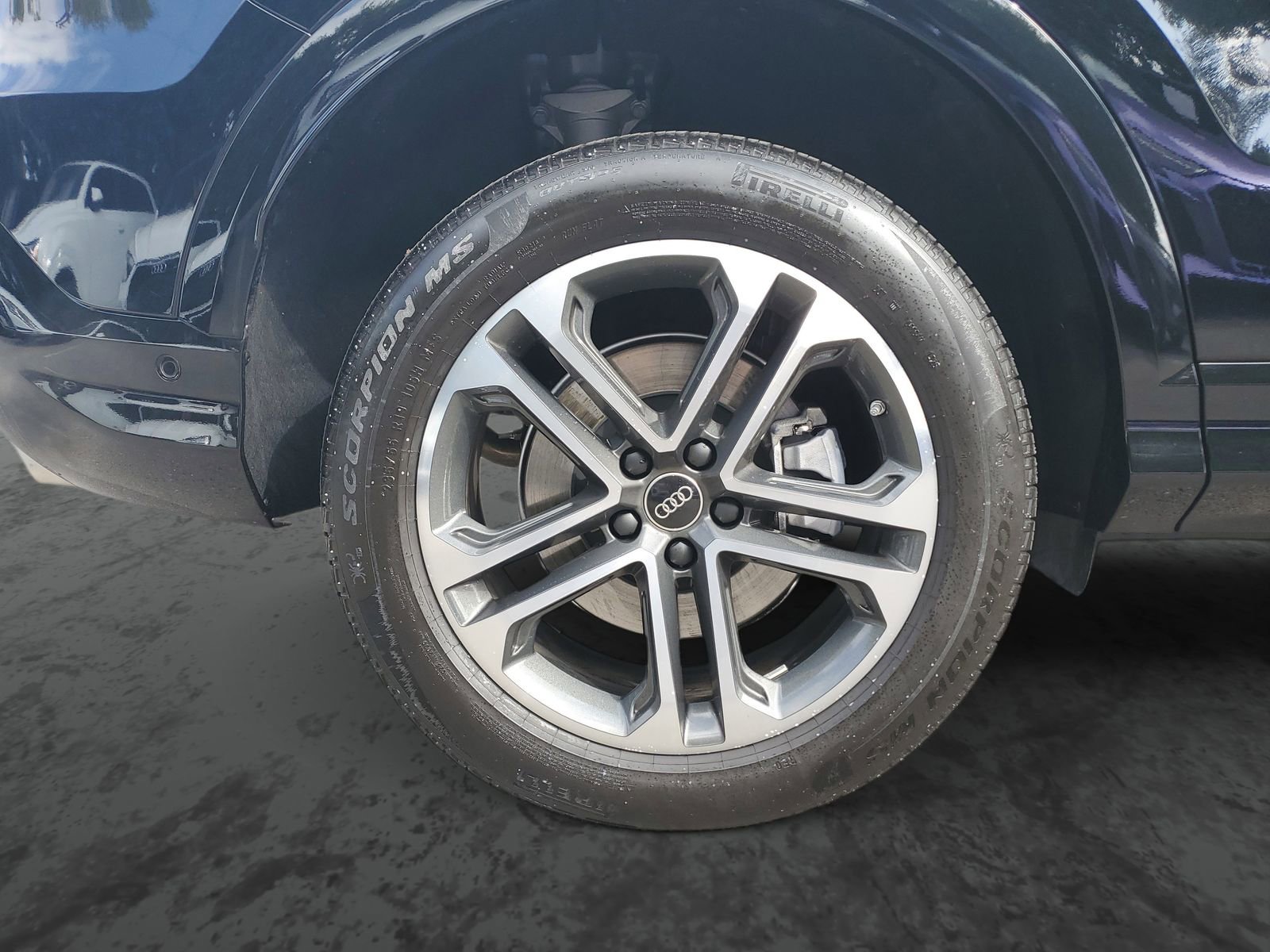 Used 2025 Audi Q5 Premium w/ Convenience Package AWD/4WD image 5