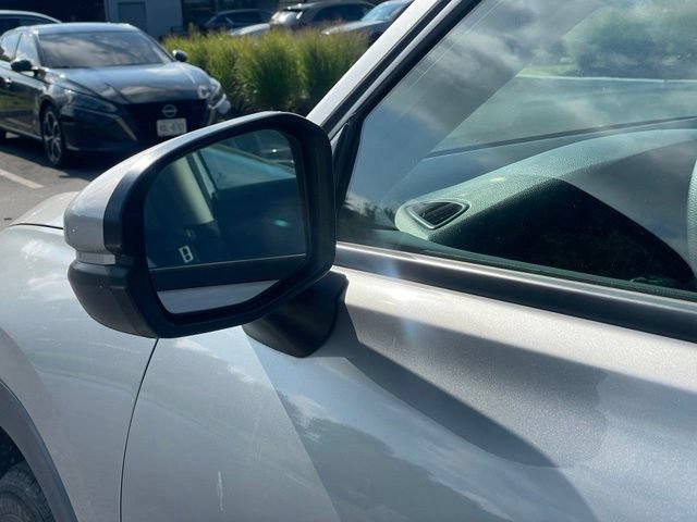Used 2024 Honda HR-V LX image 25