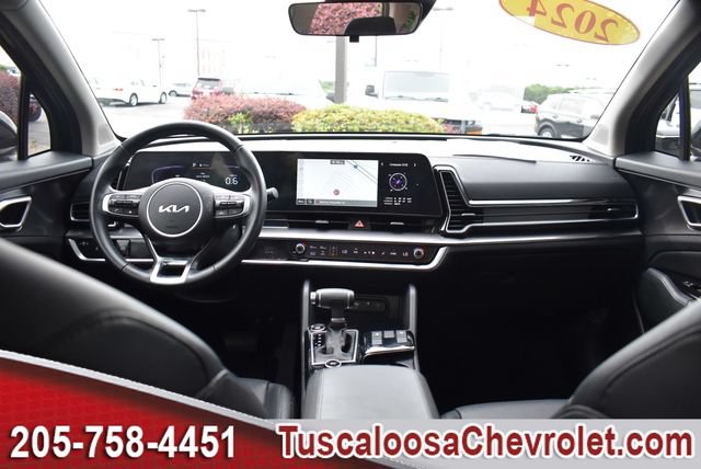 Used 2024 Kia Sportage EX FWD image 3