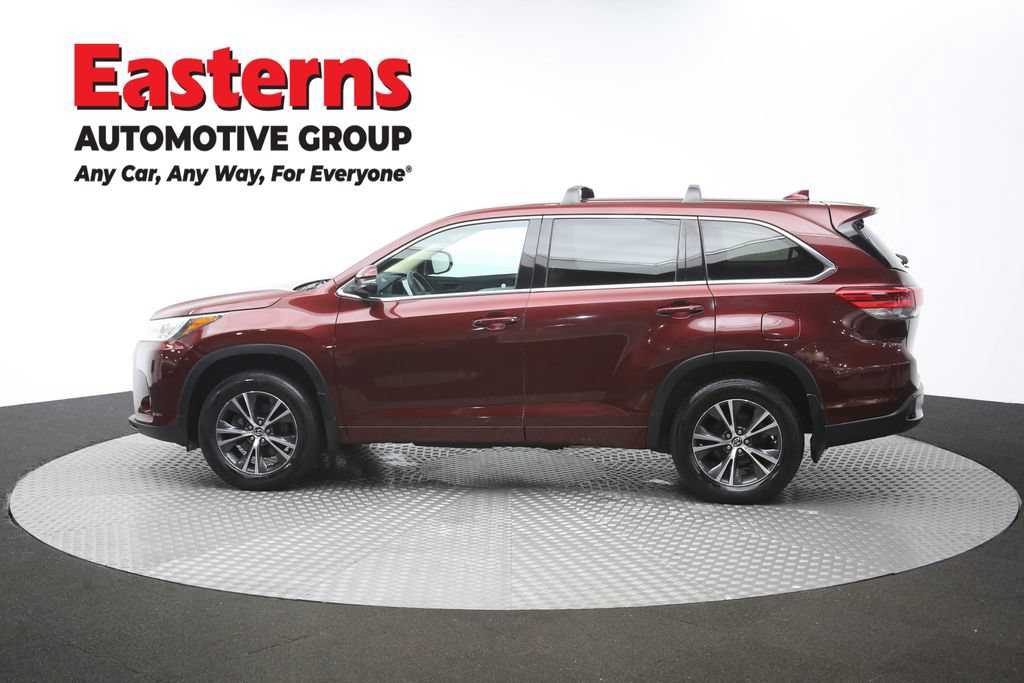 Used 2018 Toyota Highlander Plus AWD/4WD image 60