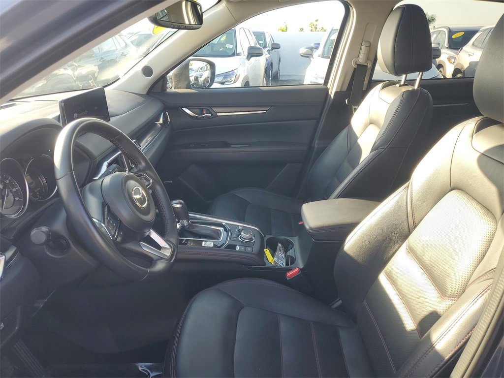 Used 2023 MAZDA CX-5 Carbon Edition image 14