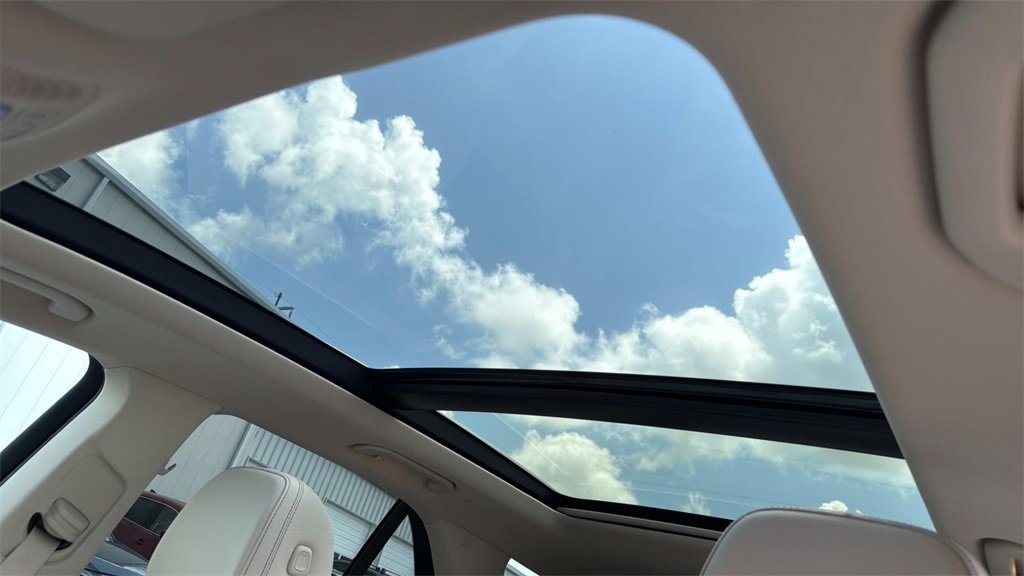 Used 2024 Mercedes-Benz GLE 450 4MATIC image 23