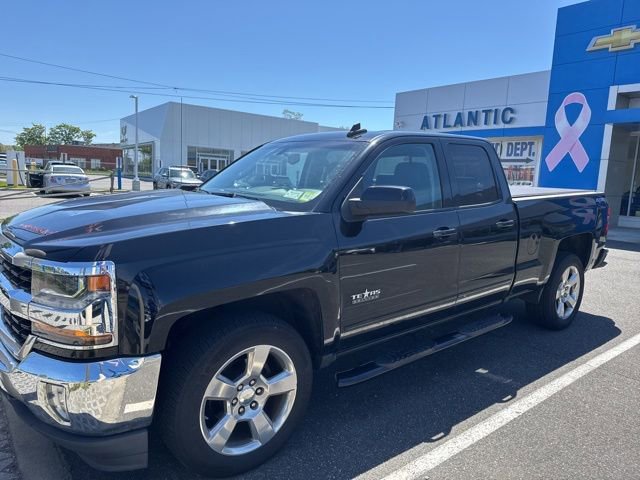 Used 2017 Chevrolet Silverado 1500 LT w/ Texas Edition AWD/4WD video 1