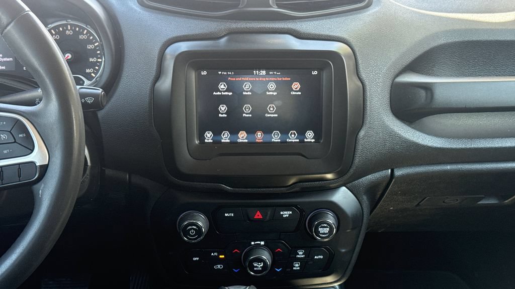 Used 2019 Jeep Renegade Latitude w/ Popular Equipment Group AWD/4WD image 20