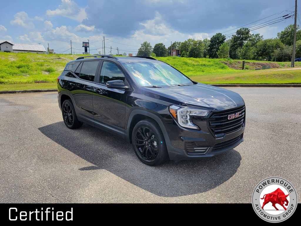 Used 2022 GMC Terrain SLE w/ Driver Convenience Package FWD image 8