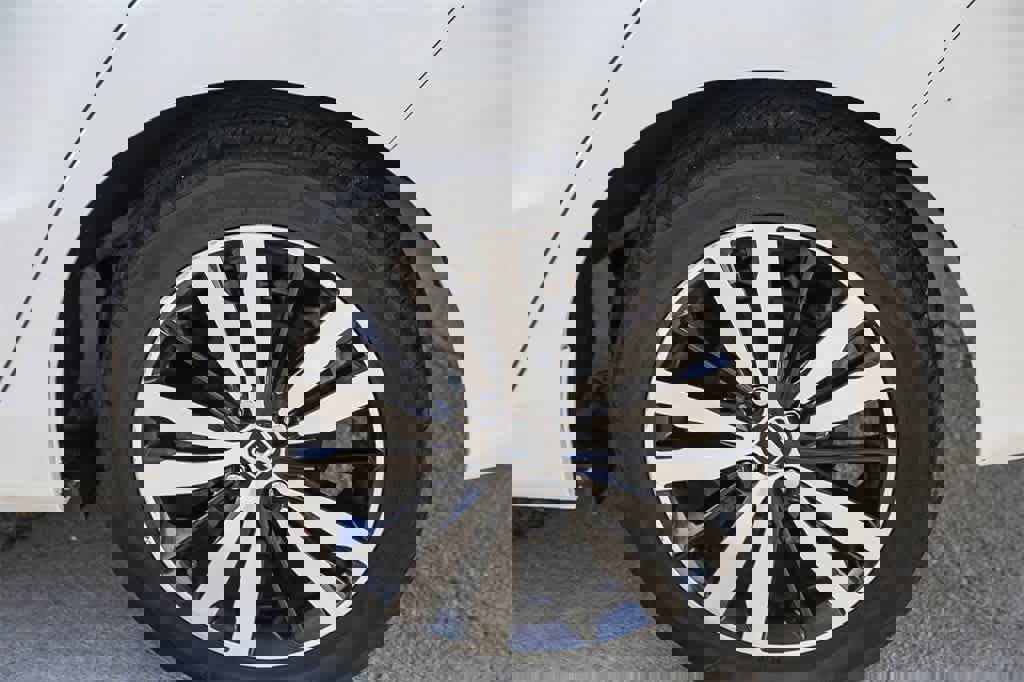 Used 2019 Honda Fit EX image 9