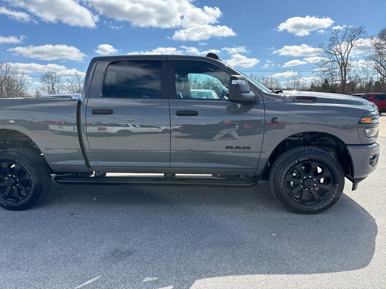 New 2026 RAM 2500 Big Horn AWD/4WD image 4