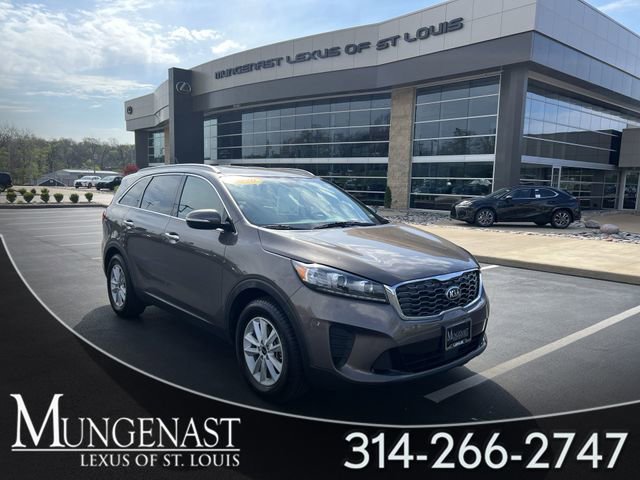 Used 2020 Kia Sorento LX w/ LX I4 Convenience Package image 1