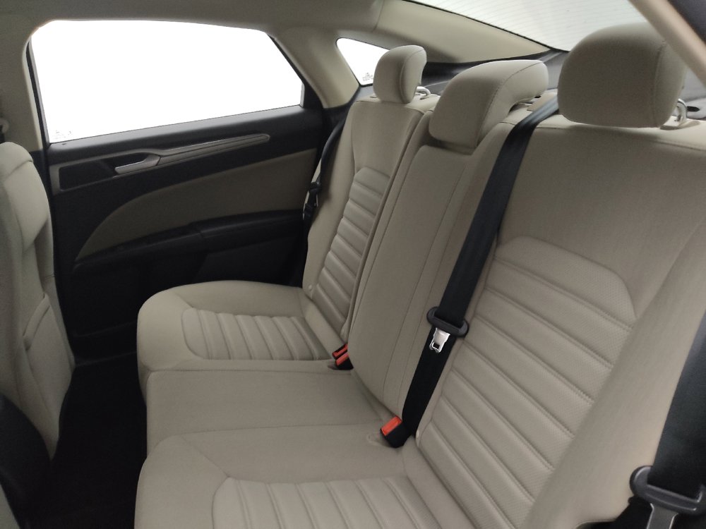 Used 2018 Ford Fusion S FWD image 18