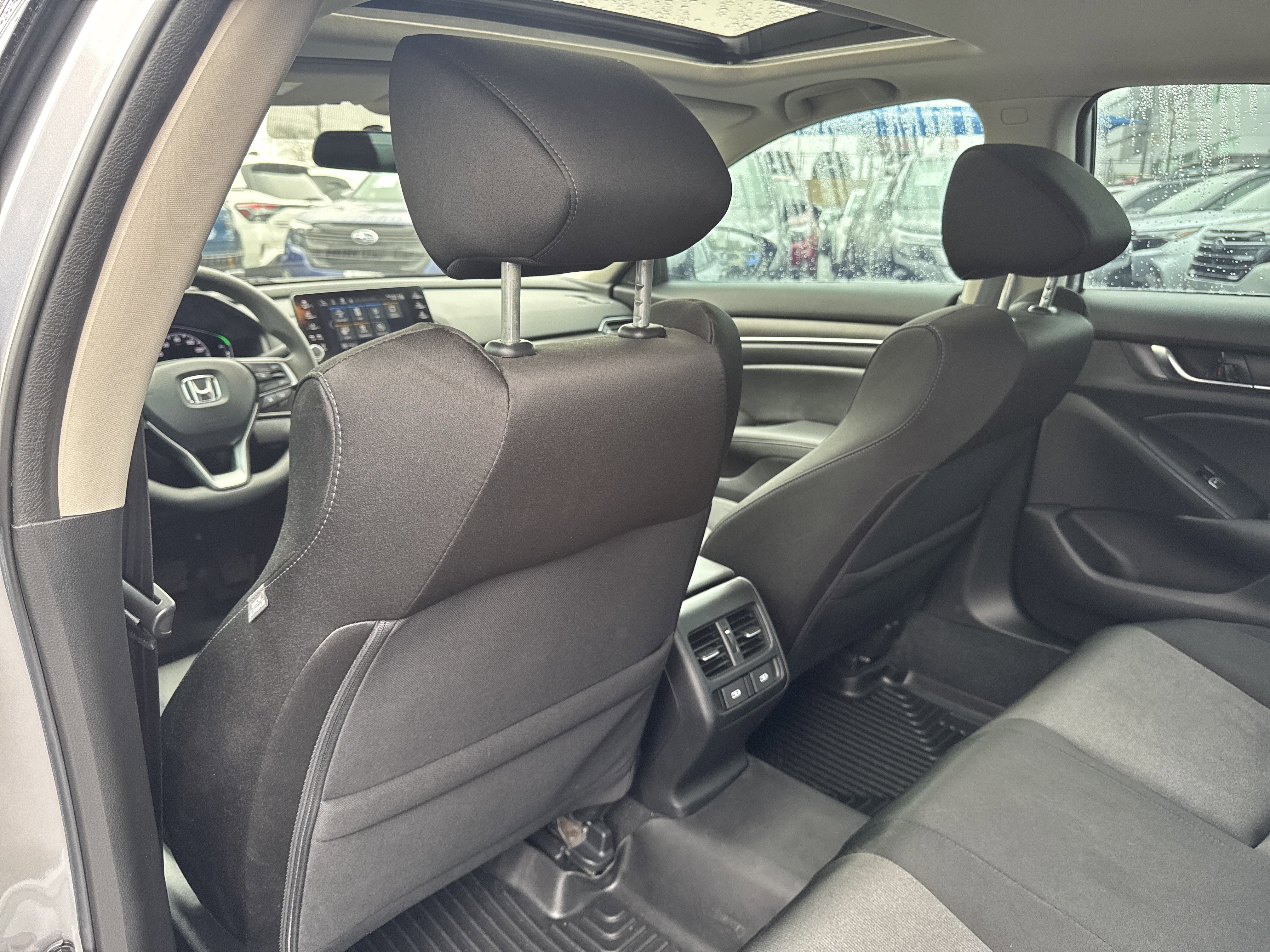 Used 2021 Honda Accord EX image 27