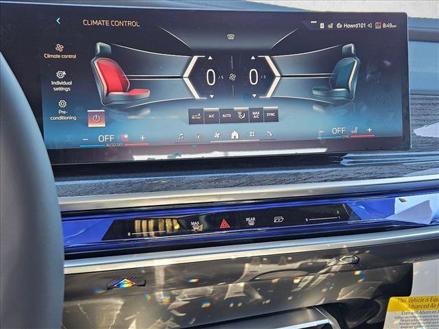 Used 2026 BMW i7 xDrive60 w/ Premium Package image 12
