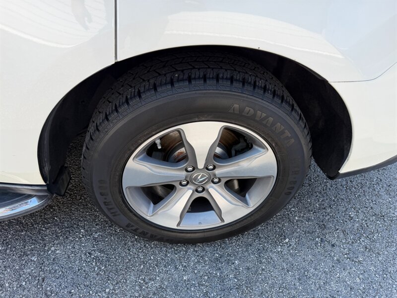 Used 2014 Acura MDX SH-AWD image 15