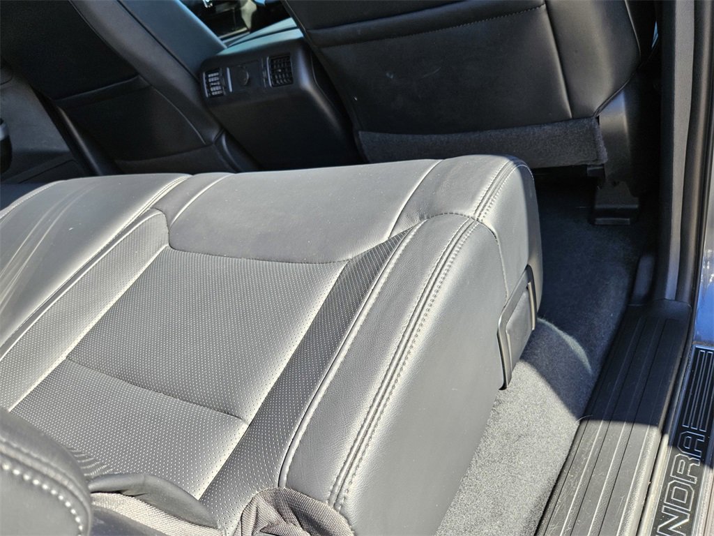 Used 2019 Toyota Tundra Platinum image 33