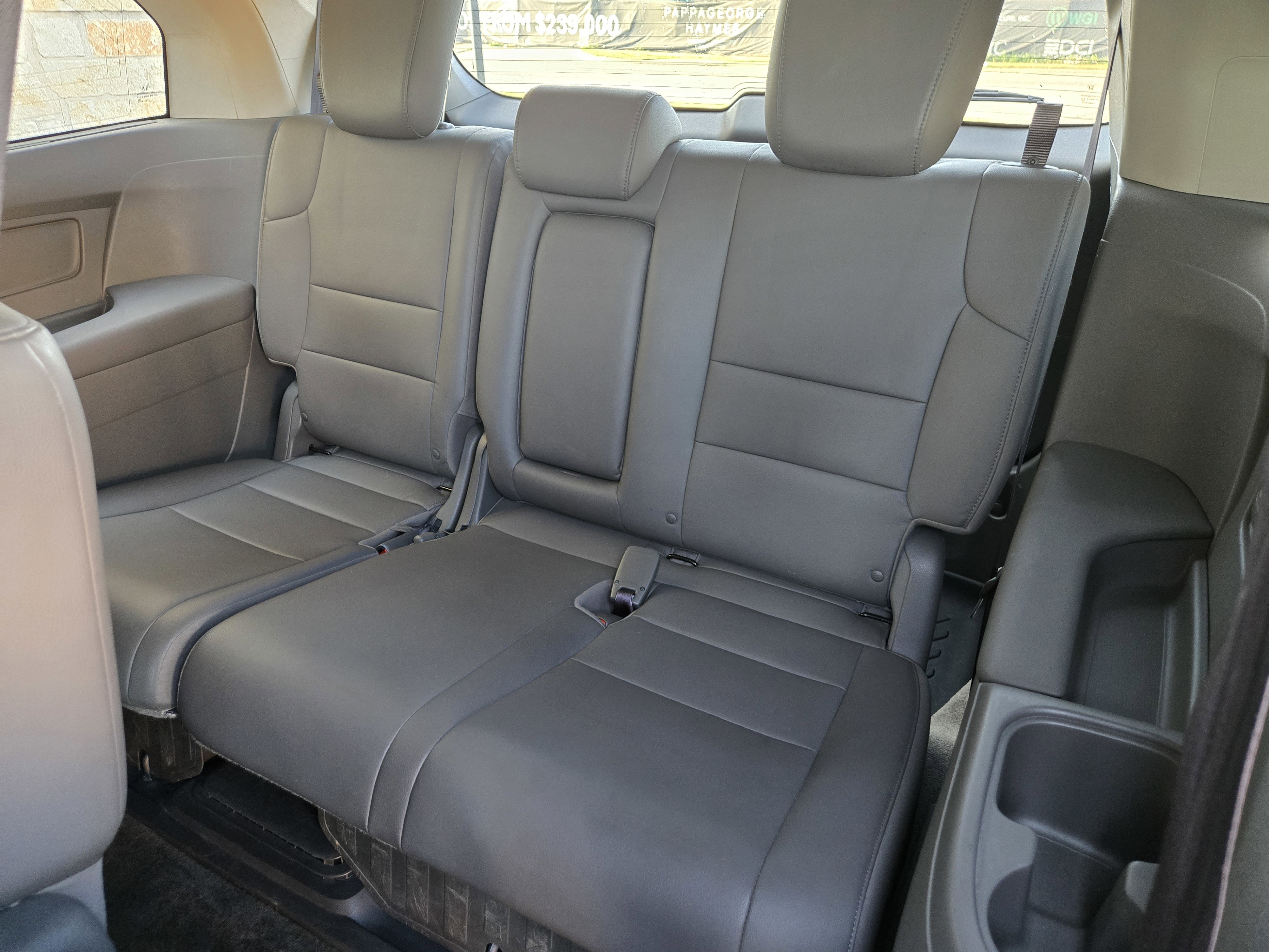 Used 2012 Honda Odyssey Touring image 7