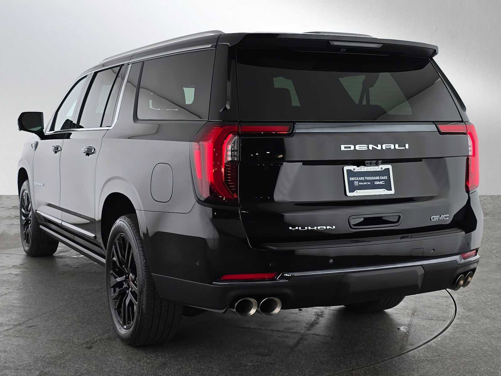New 2026 GMC Yukon XL Denali Ultimate w/ LPO, Illumination Package image 5