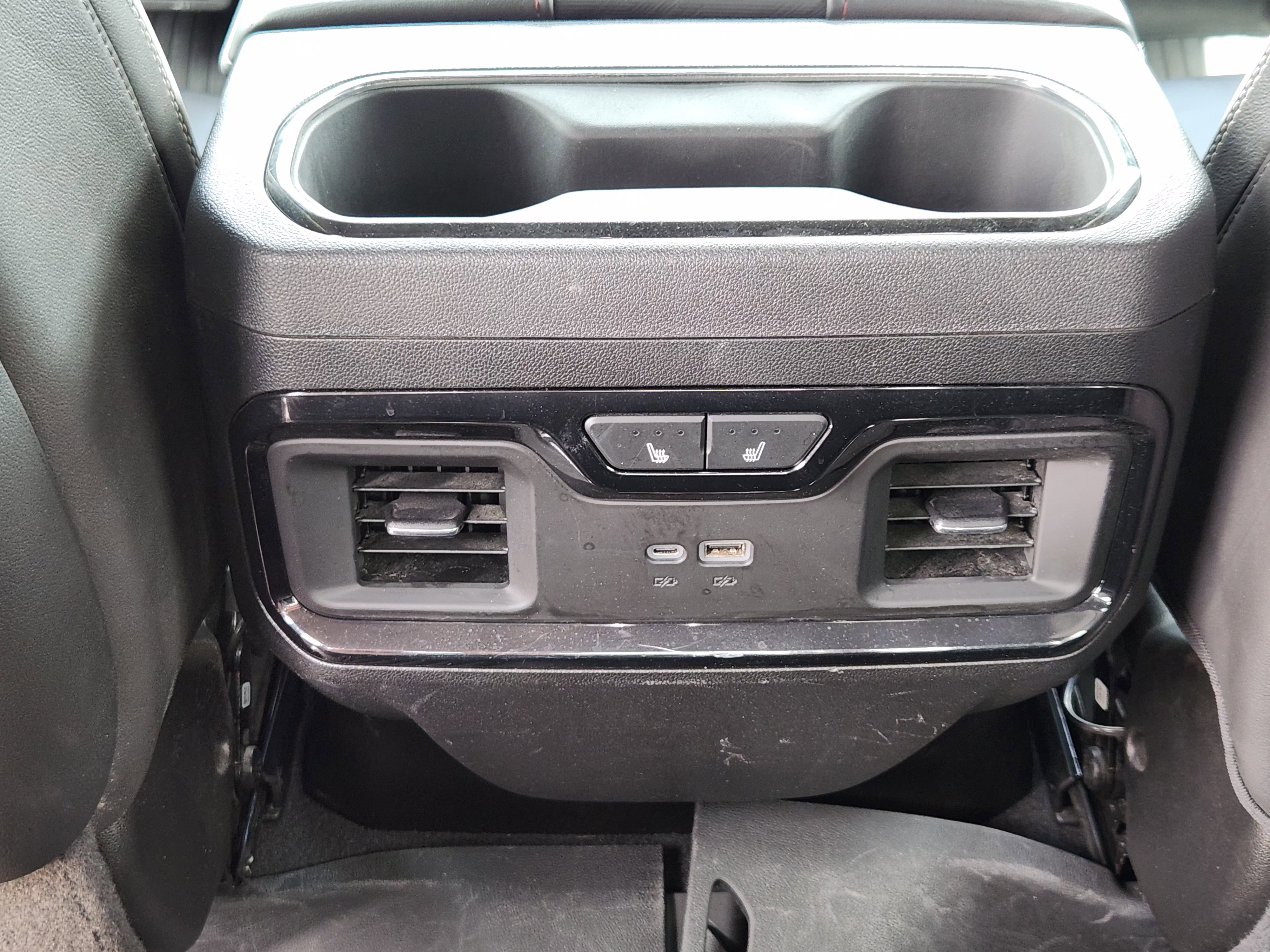 Used 2024 GMC Sierra 2500 AT4X w/ AT4X AEV Edition AWD/4WD image 32