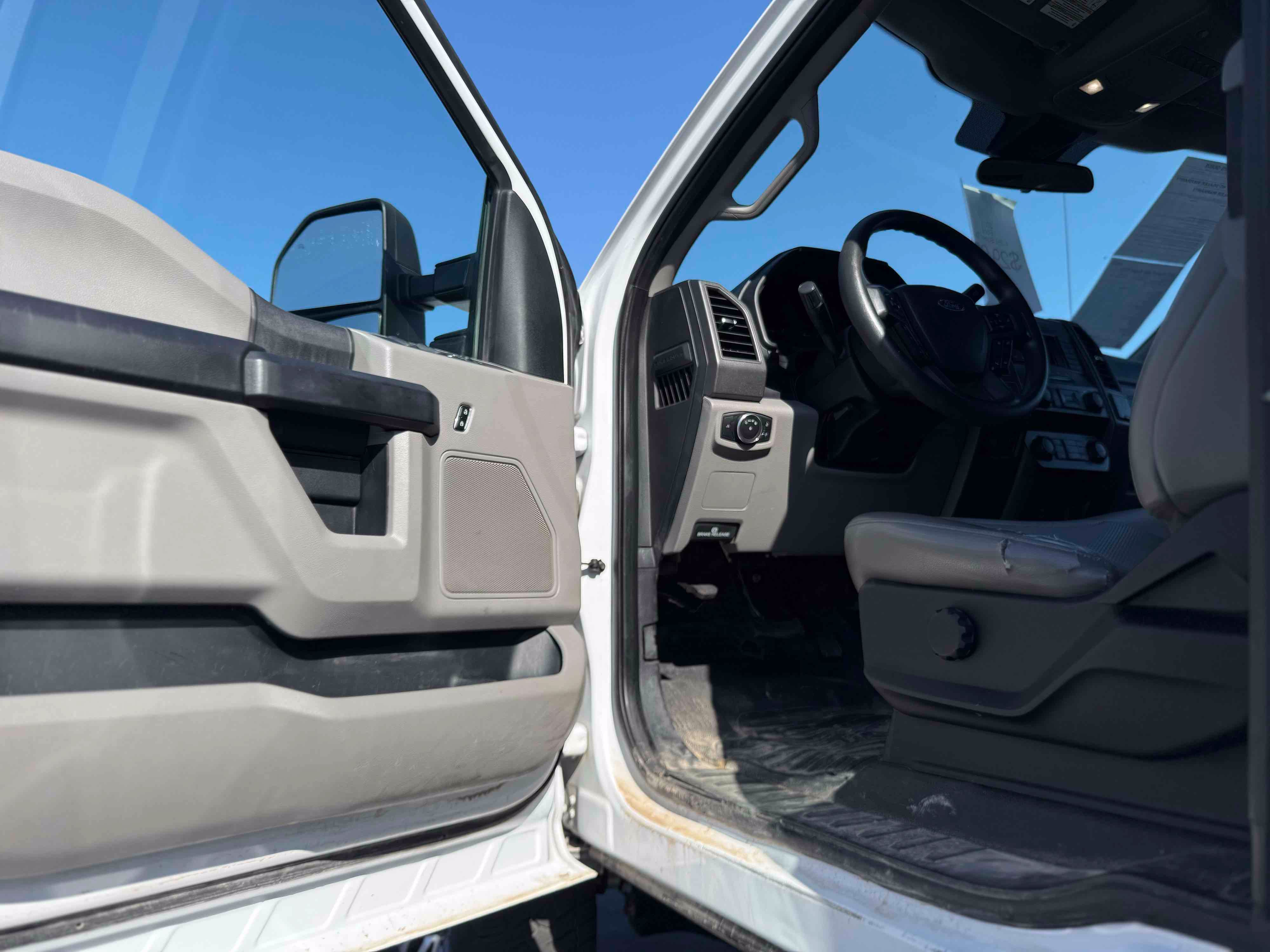 Used 2021 Ford F250 XL w/ Power Equipment Group AWD/4WD image 26