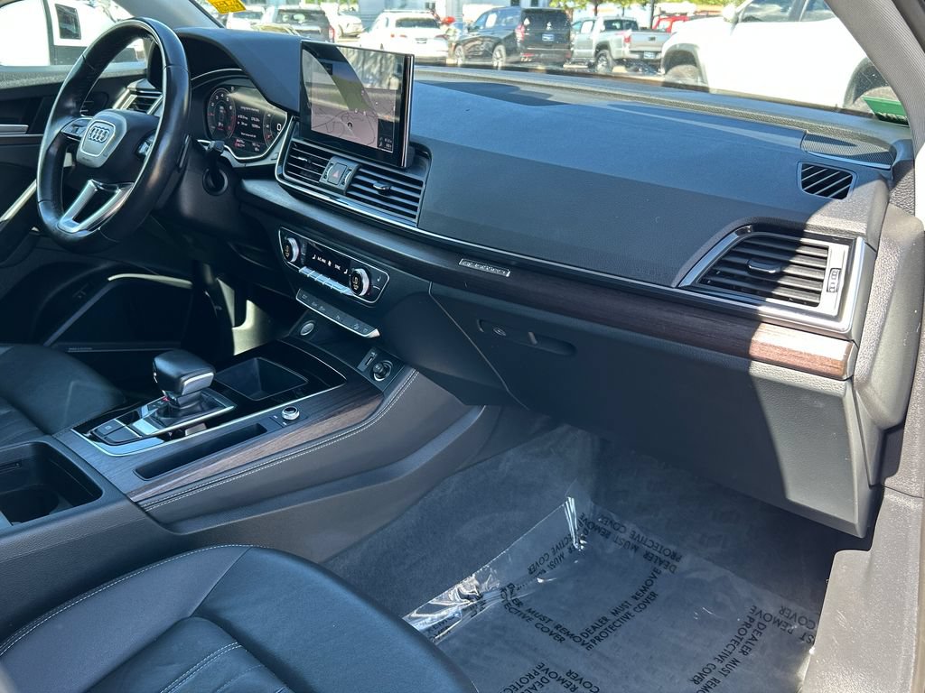 Used 2021 Audi Q5 2.0T Premium Plus w/ Premium Plus Package AWD/4WD image 8
